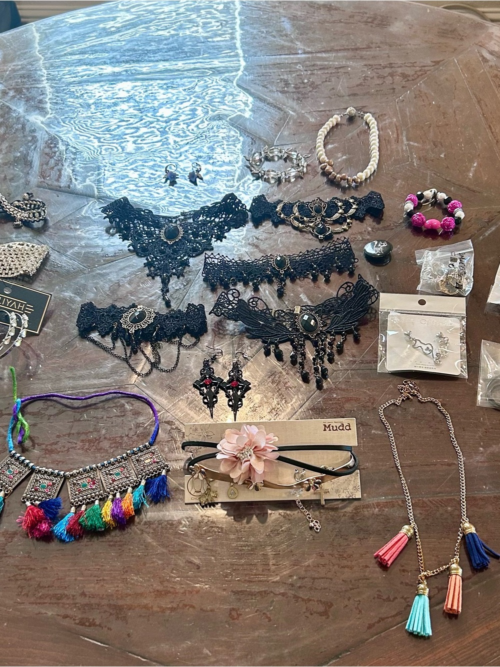 Lot of costume jewelry - Picture 2 of 9